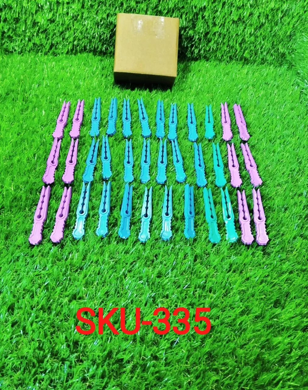 0335 Multipurpose Plastic Cloth Hanging Pegs / Clips - 36 pcs