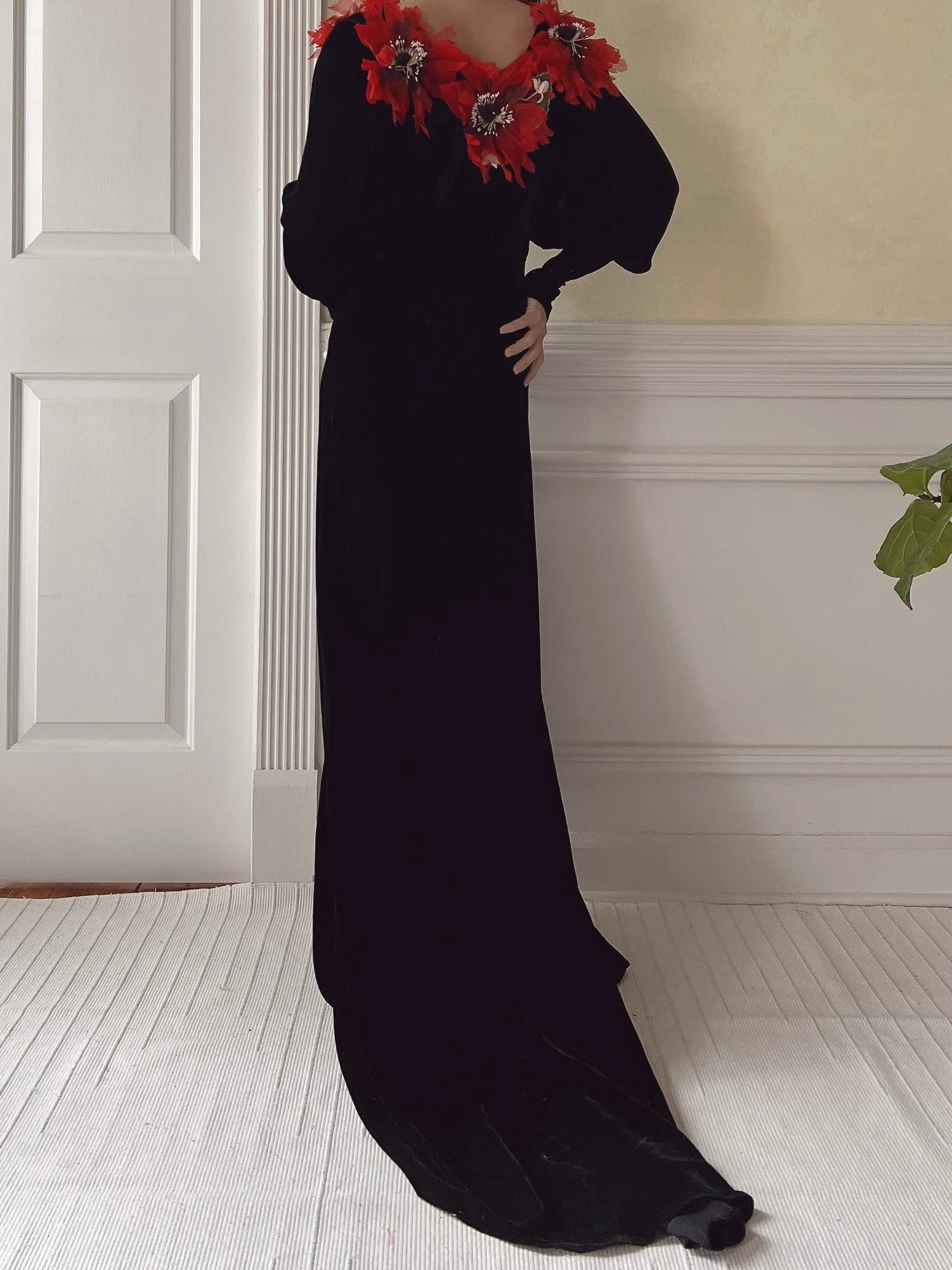 1930s Silk Velvet Gown - S/M
