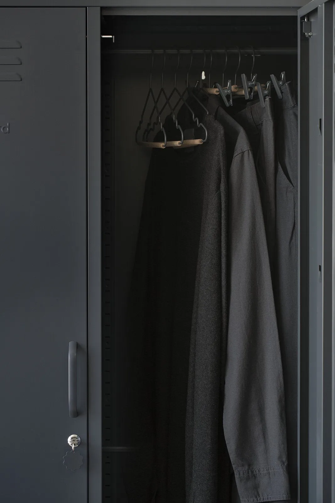 Adult Clip Hangers In Slate