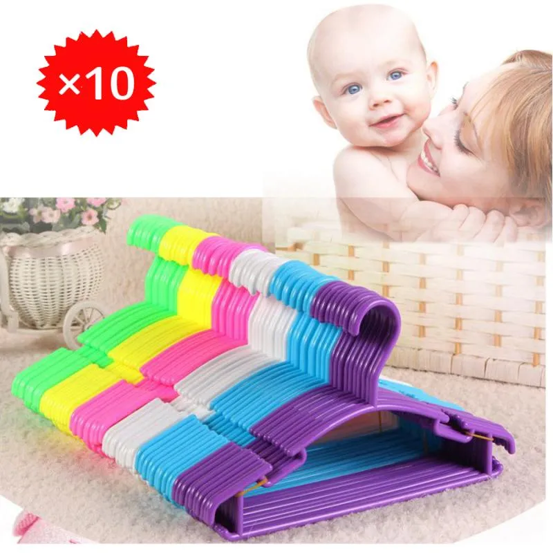 Children's plastic hangers