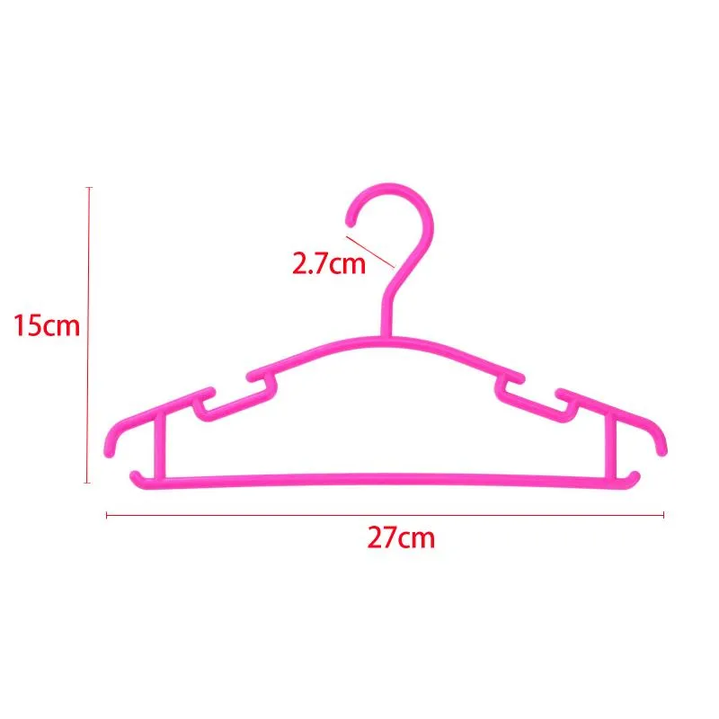Children's plastic hangers