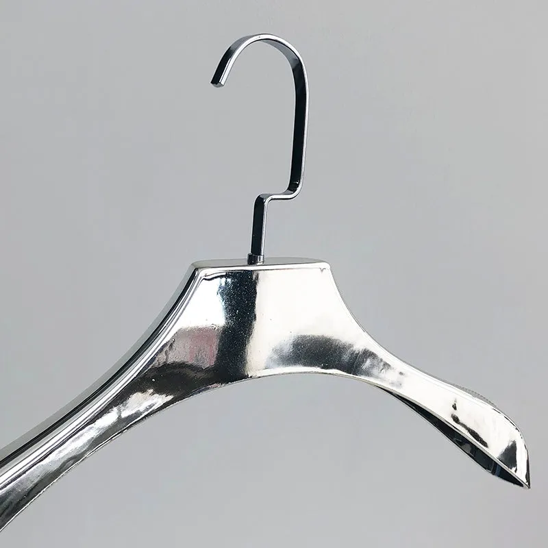 Hanger Silver