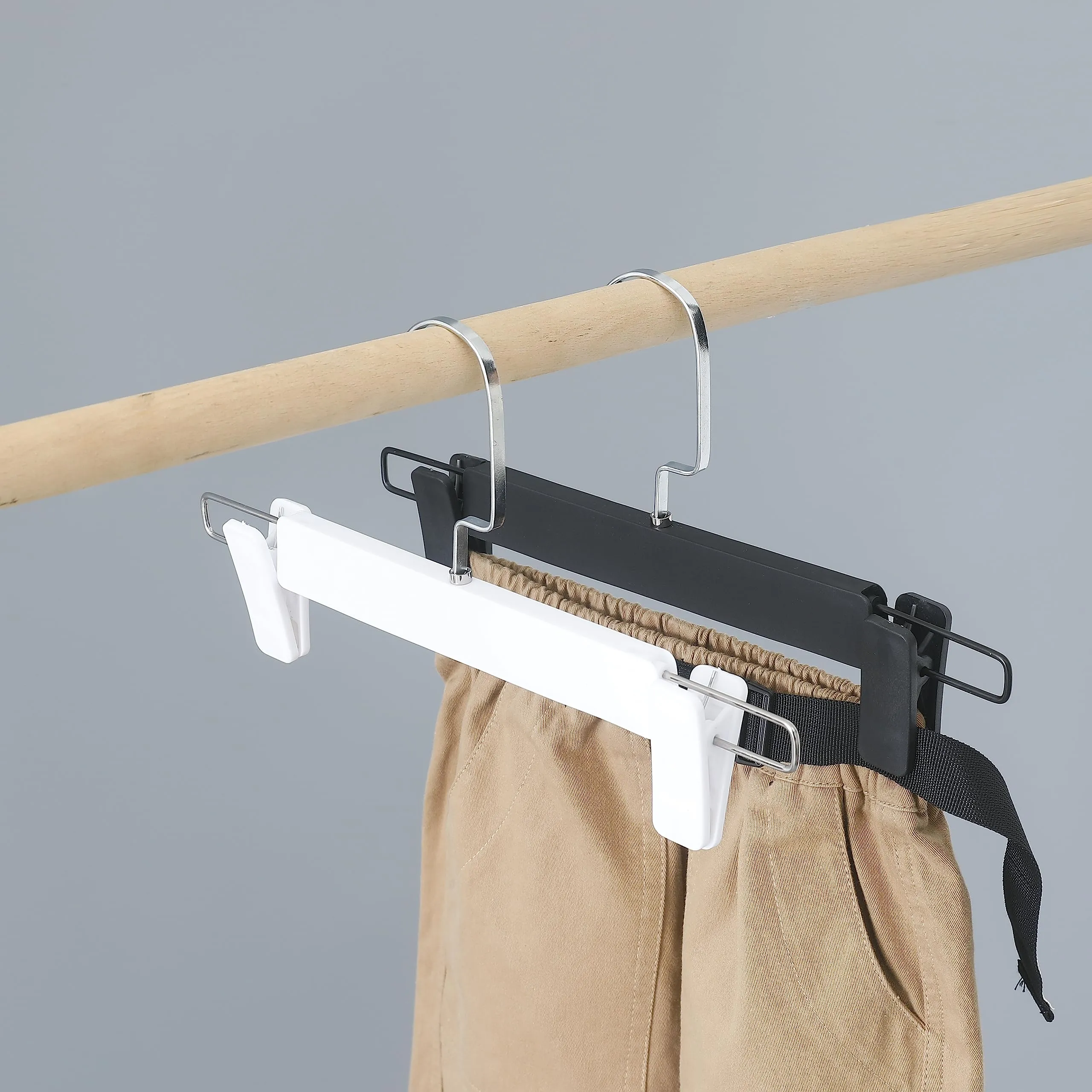 Kuber IndustriesVelvet Cloth Hanger Set of 30 with Chromed Plated Steel Hook (Ivory)