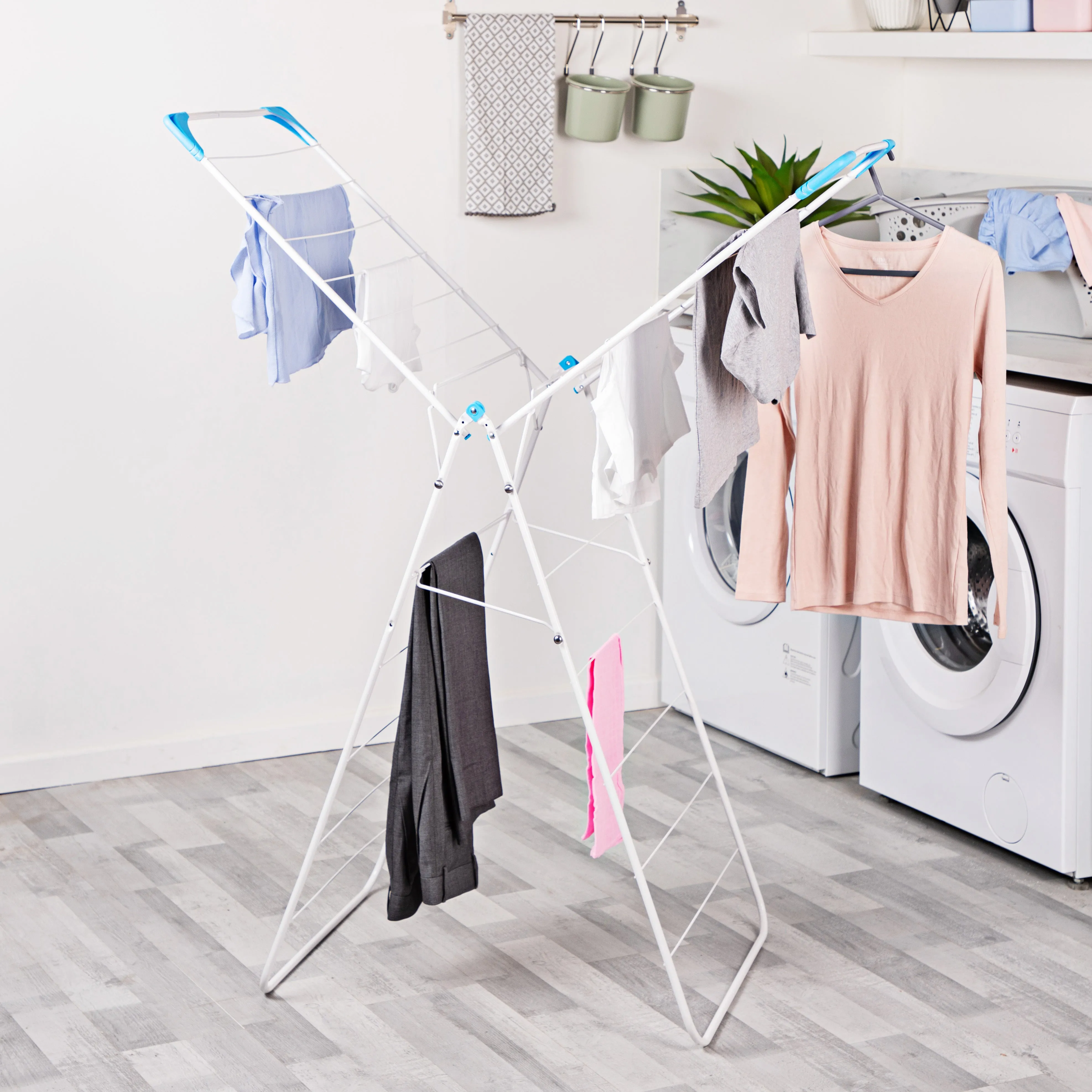 Minky Essential X Wing Airer